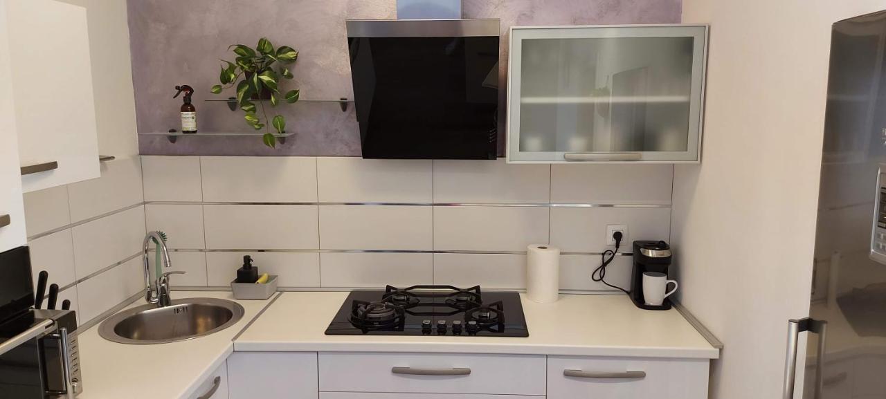 Apartment Pomerio Rijeka Bagian luar foto