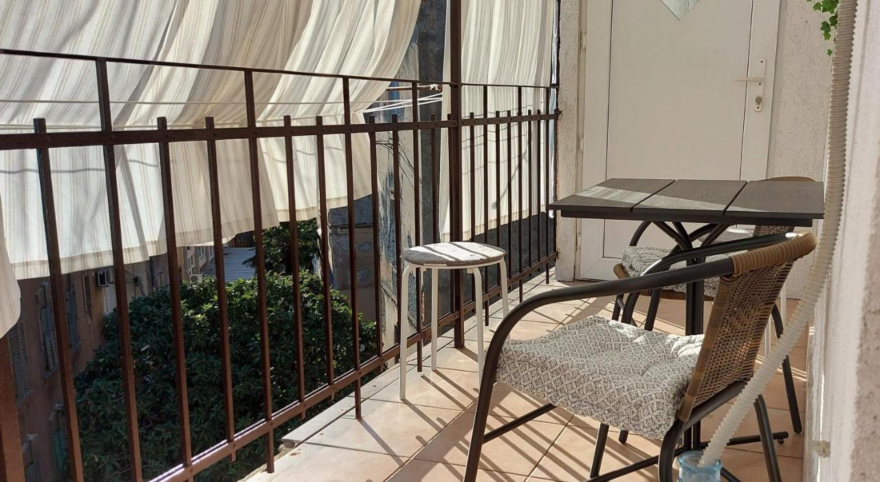 Apartment Pomerio Rijeka Bagian luar foto
