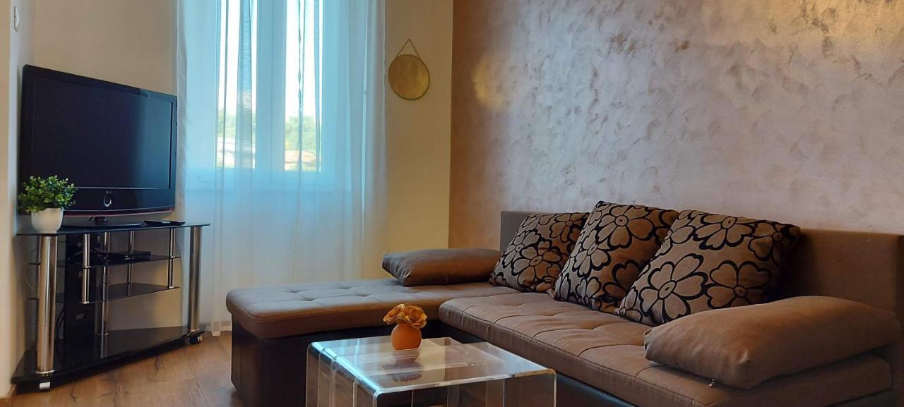 Apartment Pomerio Rijeka Bagian luar foto